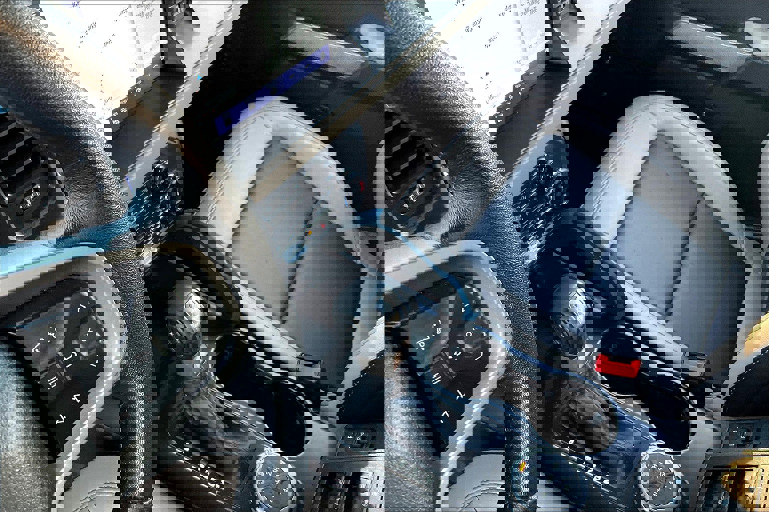 Used 2022 Ford Bronco Wildtrak image 15