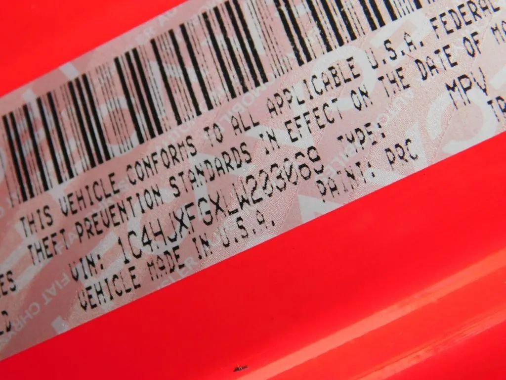 Used 2020 Jeep Wrangler Unlimited Rubicon w/ Dual Top Group image 29