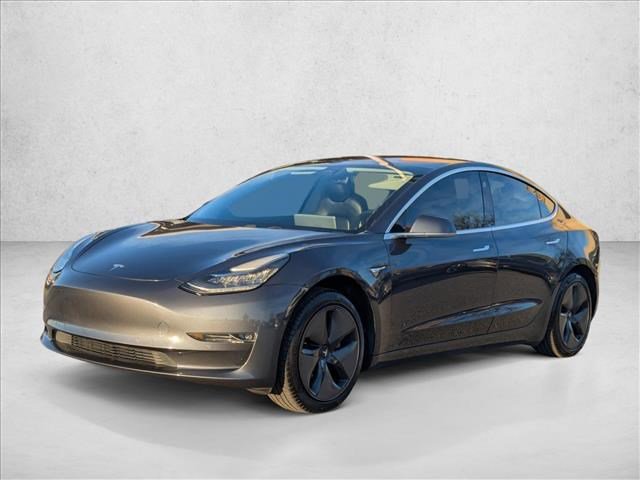 Used 2018 Tesla Model 3 Long Range image 1