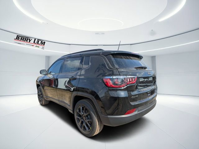 New 2026 Jeep Compass Latitude image 5