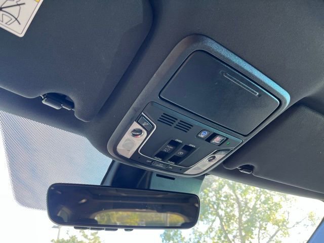 Used 2021 Honda Pilot Black Edition image 10