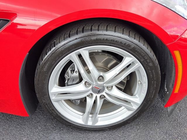 Used 2017 Chevrolet Corvette Stingray Coupe w/ 1LT RWD image 8