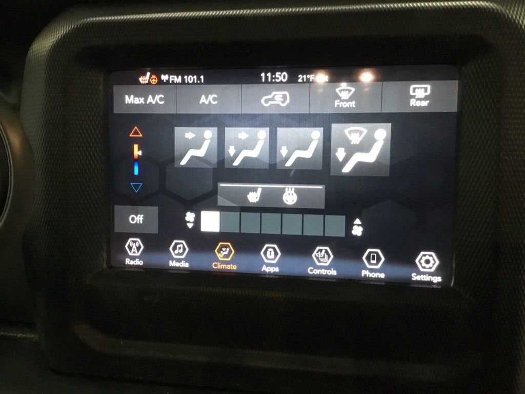 Used 2023 Jeep Wrangler Willys image 22