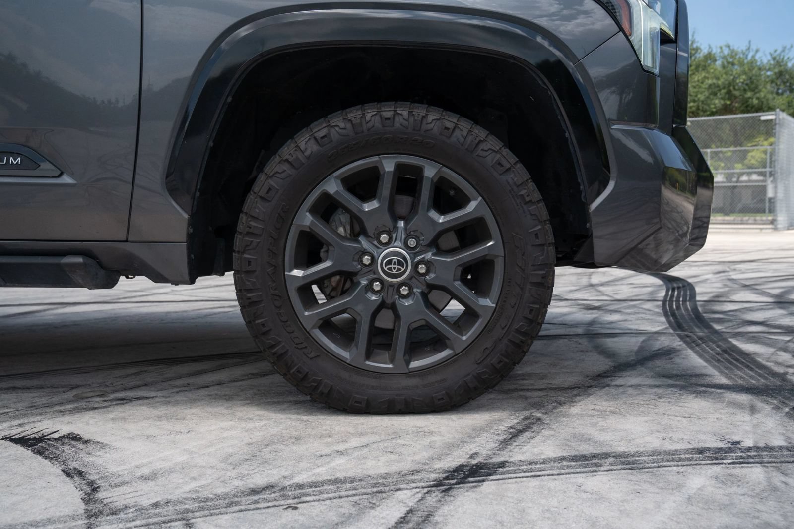 Used 2023 Toyota Tundra Platinum AWD/4WD image 20