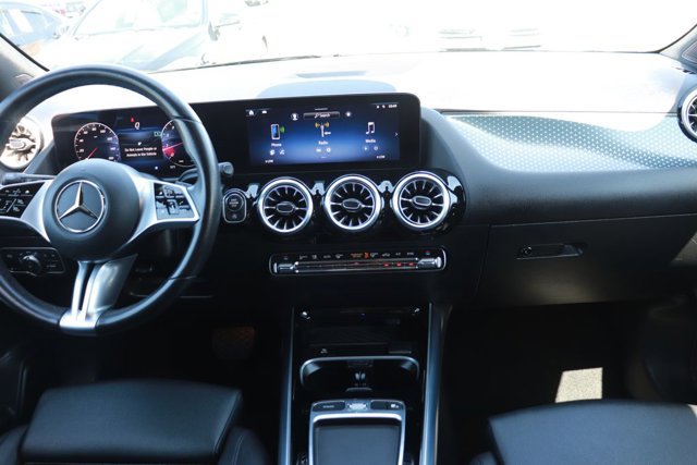 Used 2025 Mercedes-Benz GLA 250 image 15