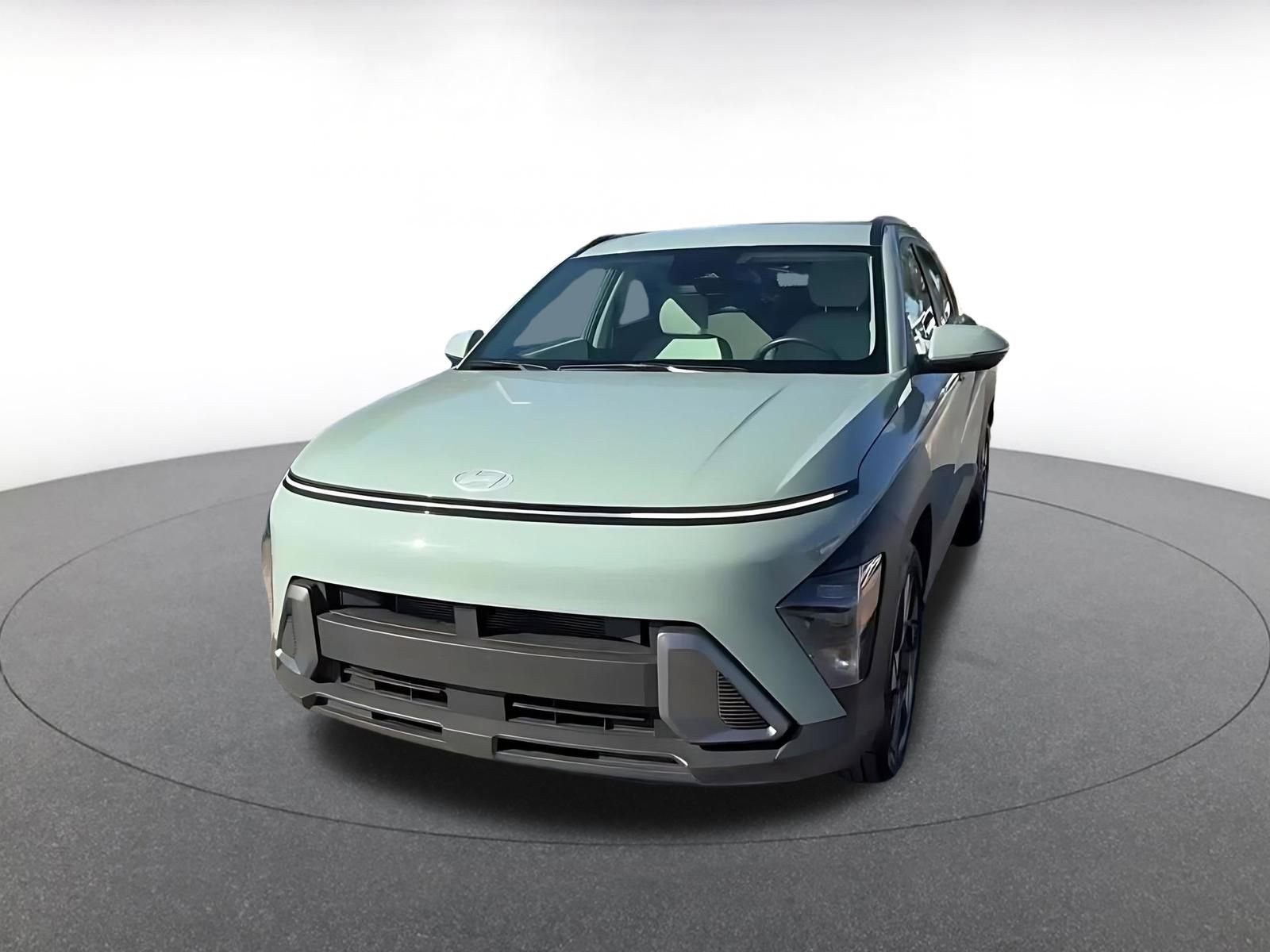 Used 2025 Hyundai Kona SEL image 7