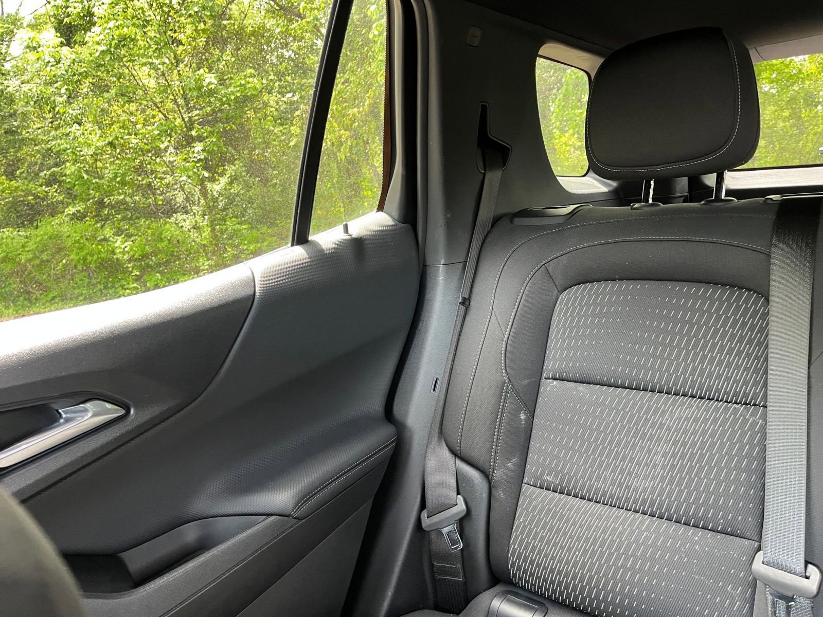 Used 2025 Chevrolet Equinox LT FWD image 39