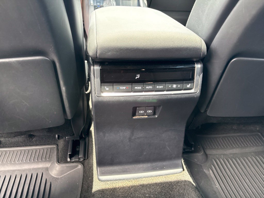 Certified 2024 Lexus GX 550 w/ Accessory Package (2T) AWD/4WD image 16