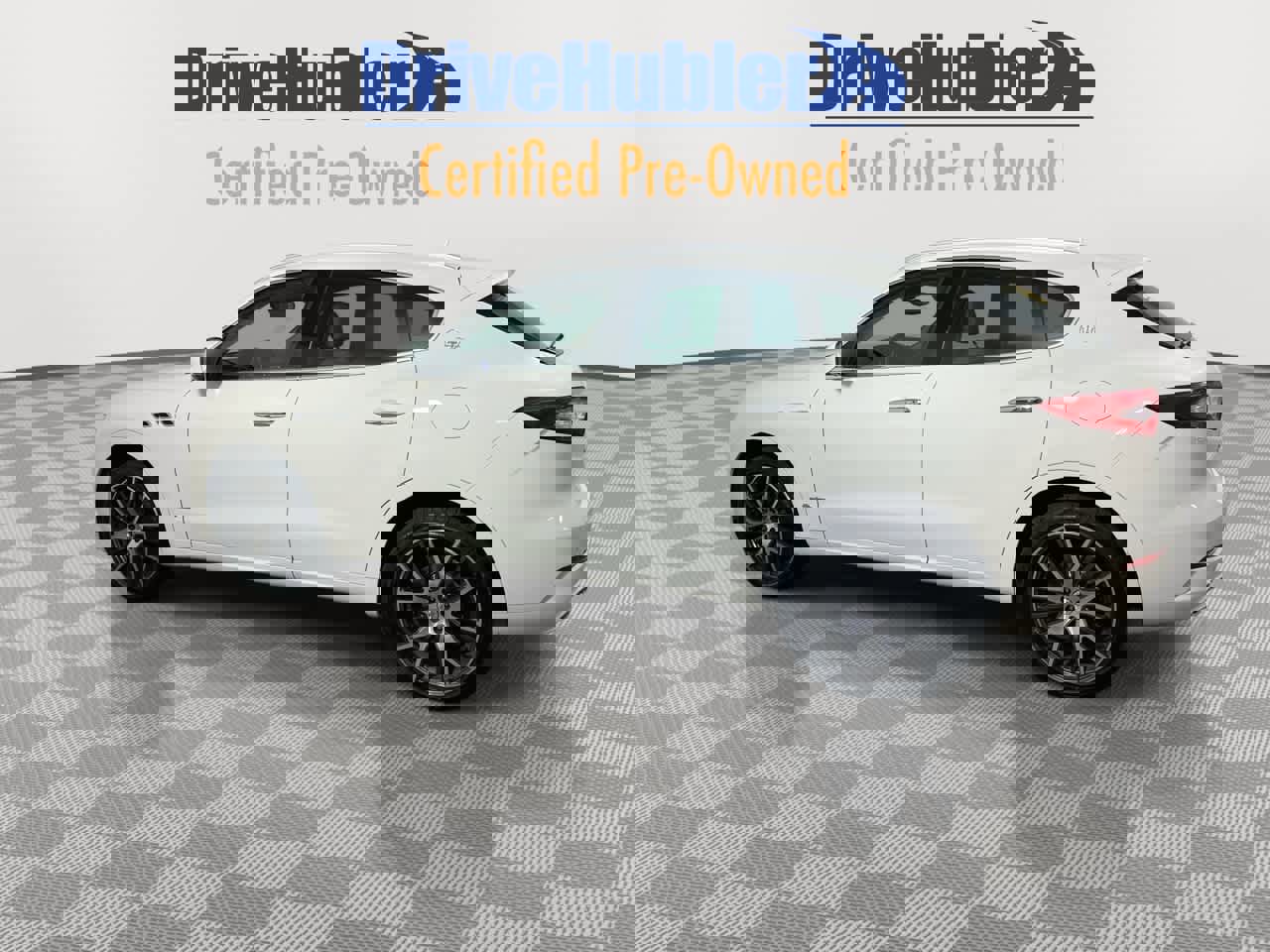 Used 2020 Maserati Levante GranLusso image 4