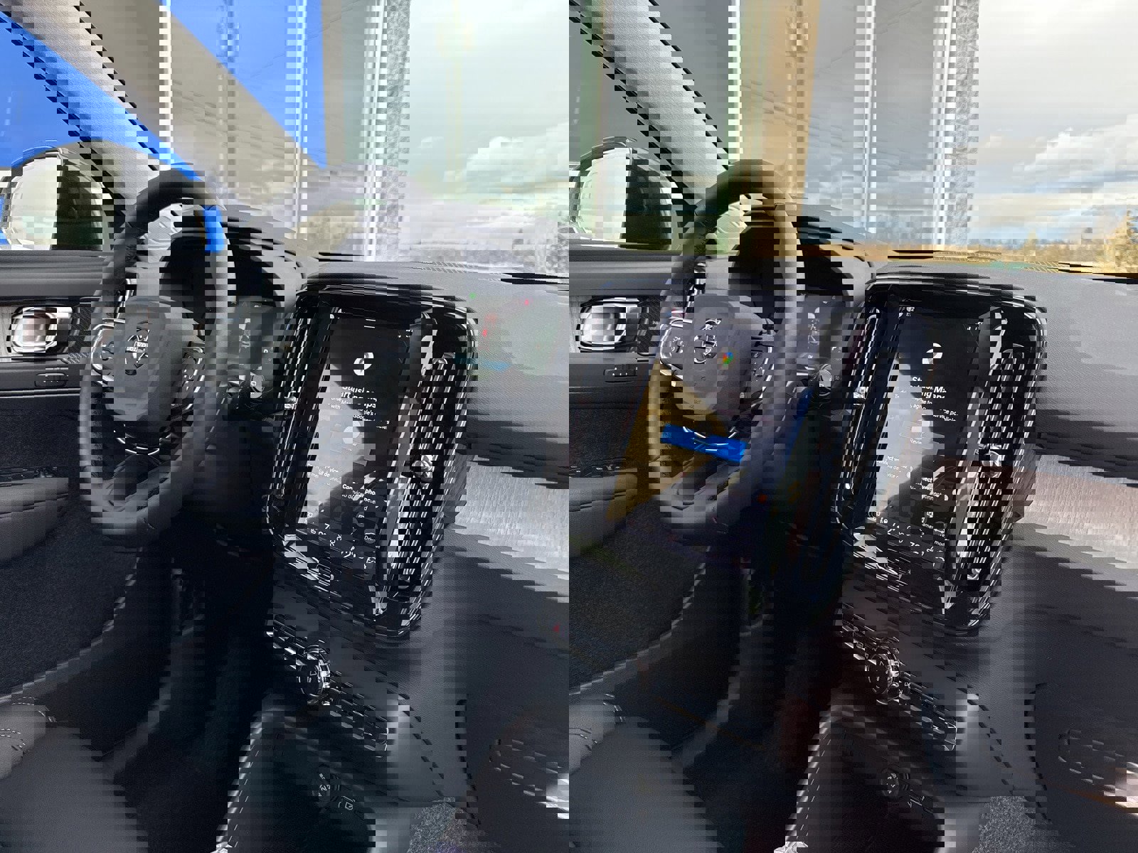 New 2026 Volvo XC40 B5 Plus w/ Protection Package Premier image 13