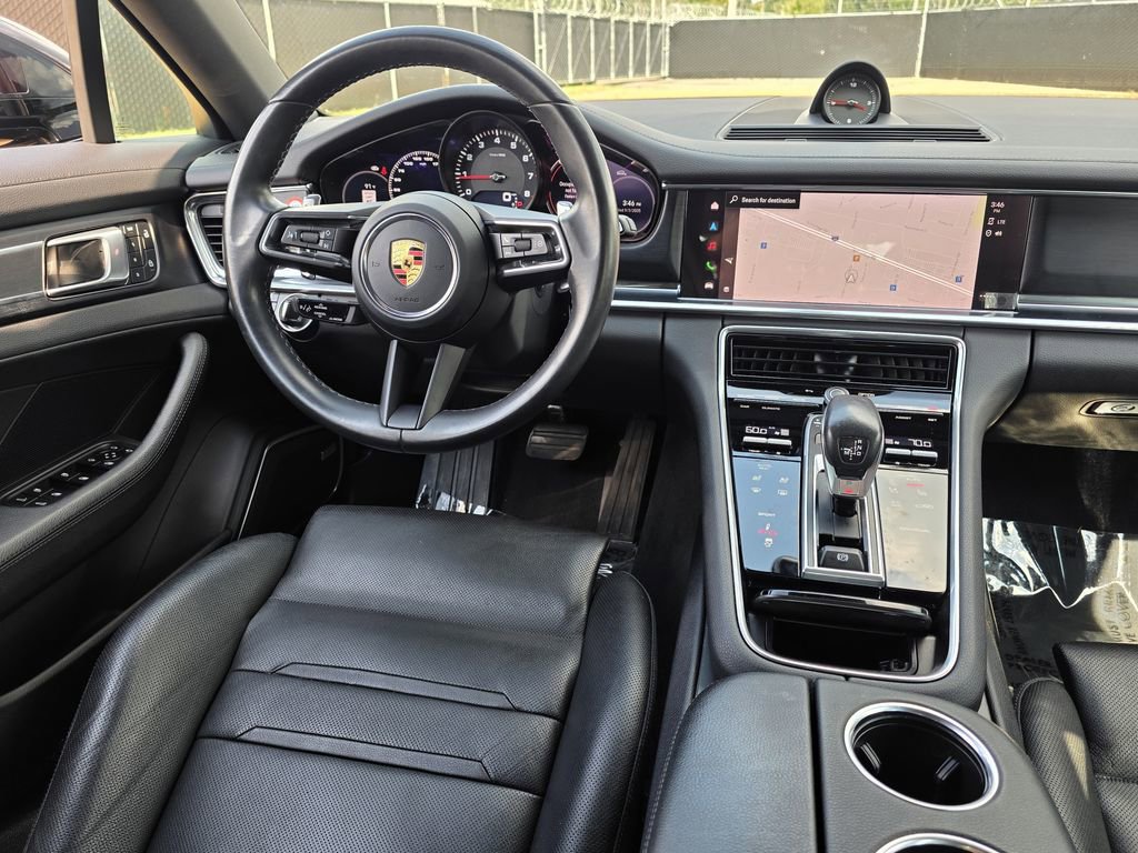 Used 2022 Porsche Panamera 4 Platinum Edition image 20