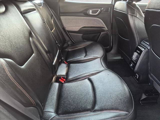 Used 2024 Jeep Compass Latitude w/ Sun and Sound Group AWD/4WD image 27