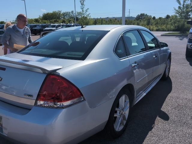 Used 2011 Chevrolet Impala LTZ FWD image 4