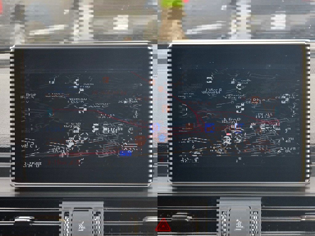 Used 2018 Audi Q5 2.0T Premium Plus w/ Premium Plus Package image 12