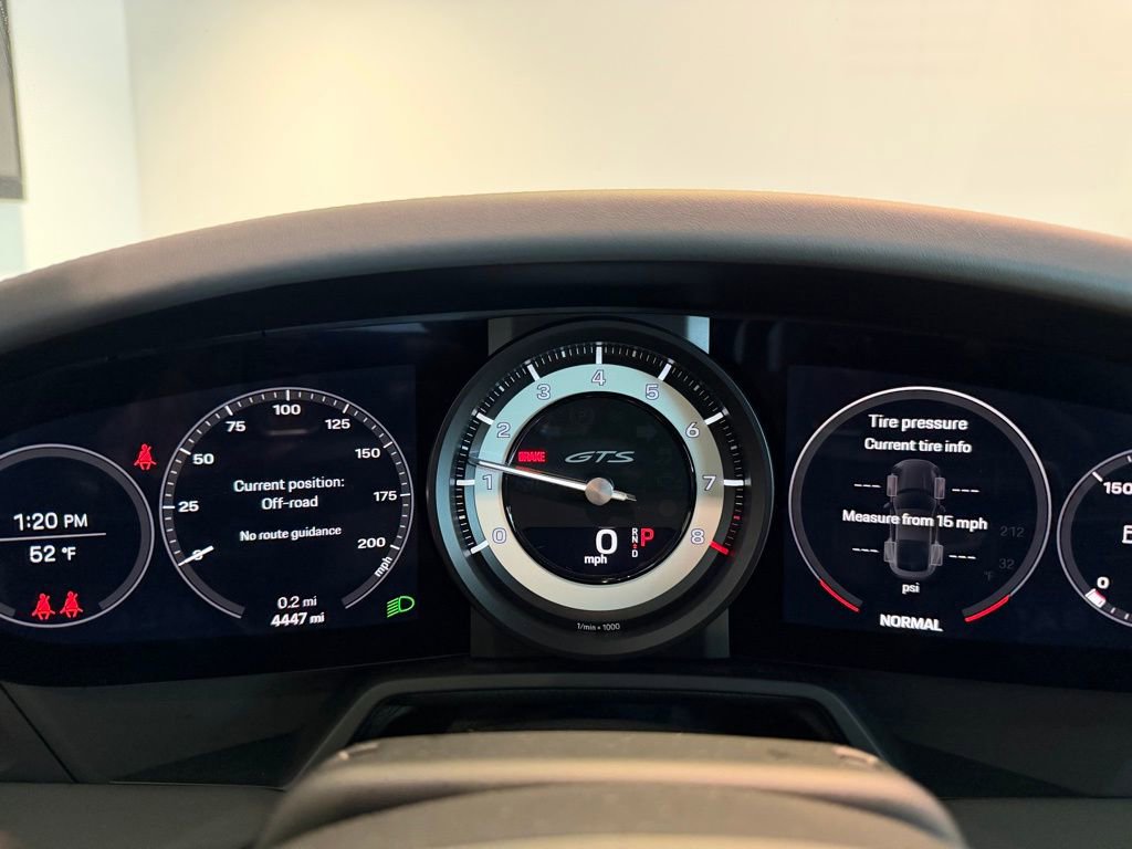 Certified 2024 Porsche 911 Carrera GTS image 17