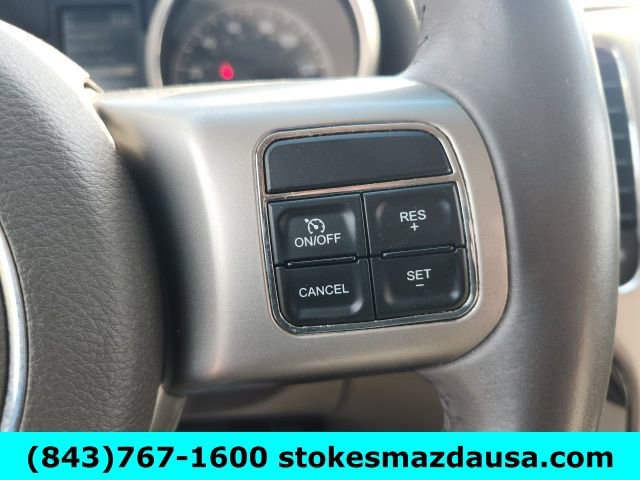 Used 2012 Jeep Grand Cherokee Laredo image 4