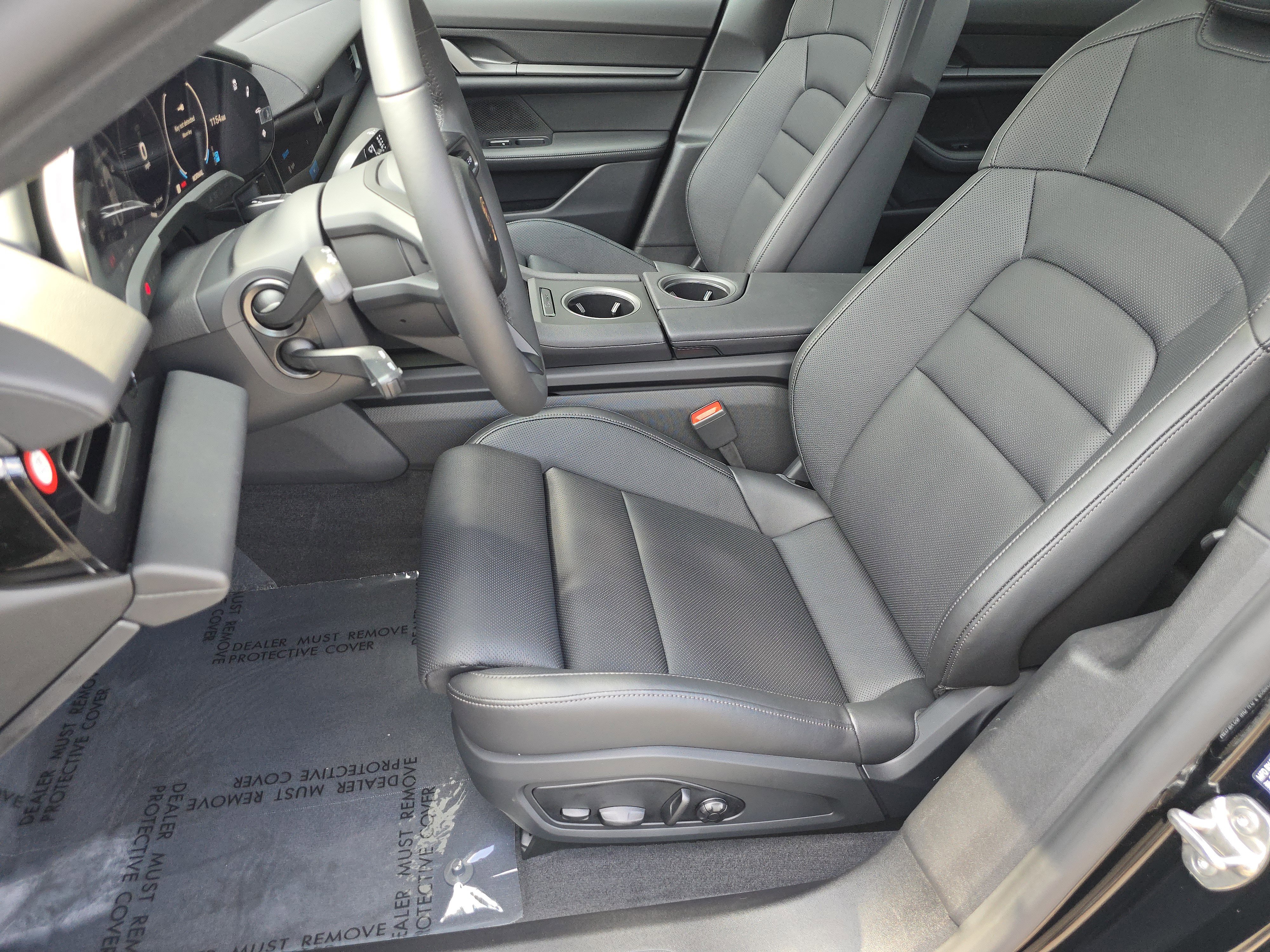 New 2025 Porsche Taycan image 5