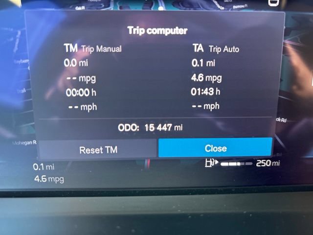 Used 2025 Volvo XC40 B5 Core AWD/4WD image 25