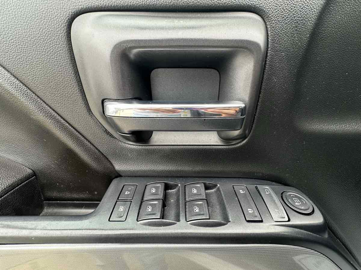 Used 2017 Chevrolet Silverado 1500 LT w/ All Star Edition image 21