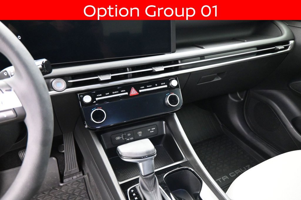 Used 2025 Hyundai Santa Cruz SEL FWD image 13