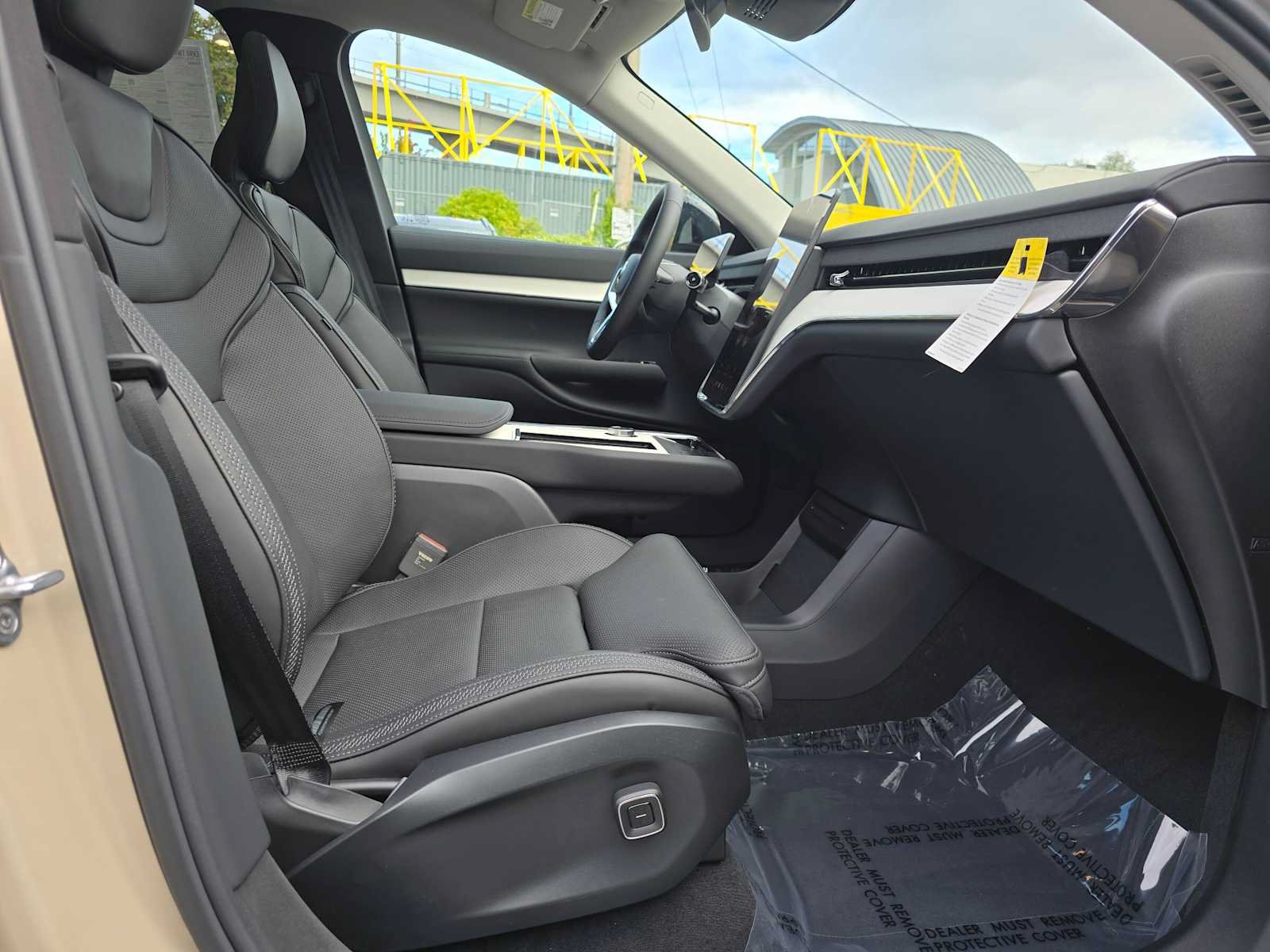 New 2026 Volvo EX90 Ultra AWD/4WD image 10