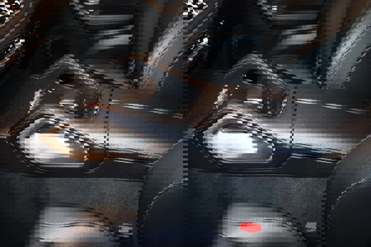 Used 2022 Mercedes-Benz GLE 450 4MATIC image 46