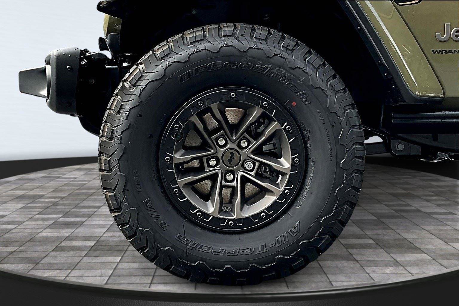 New 2025 Jeep Wrangler Unlimited Rubicon 392 image 11