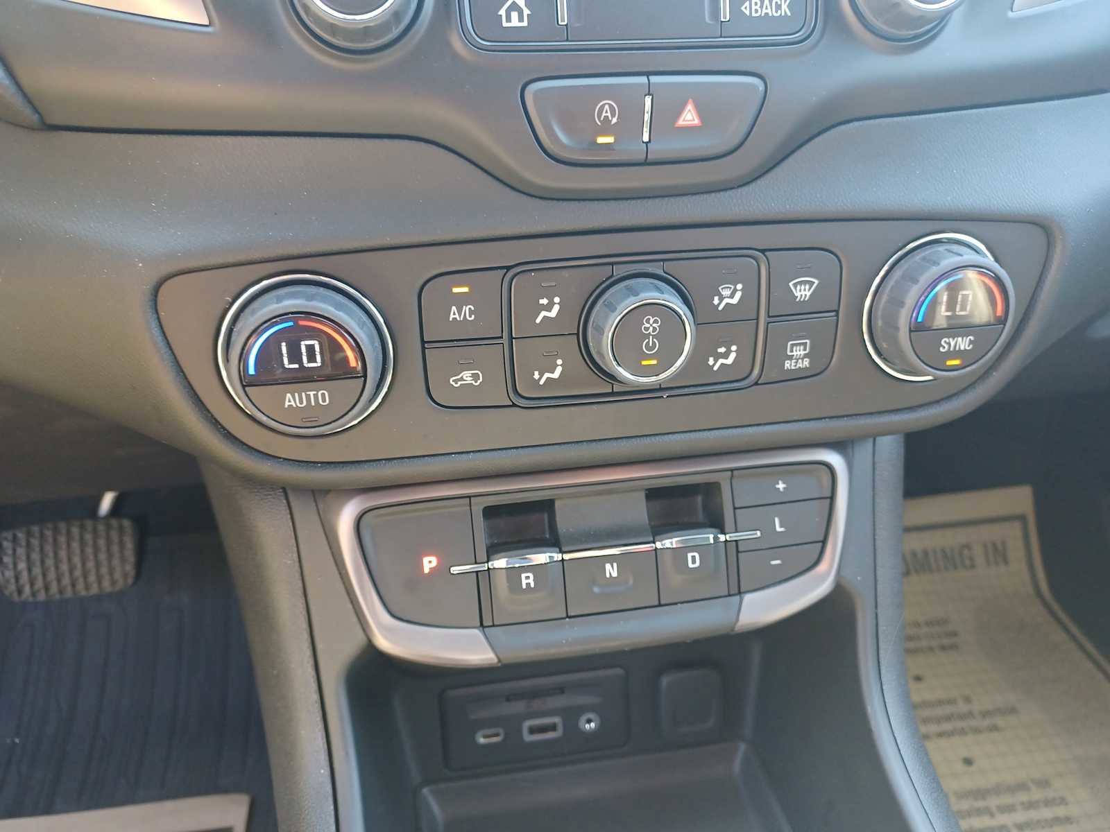 Used 2022 GMC Terrain AT4 w/ Infotainment Package II image 24