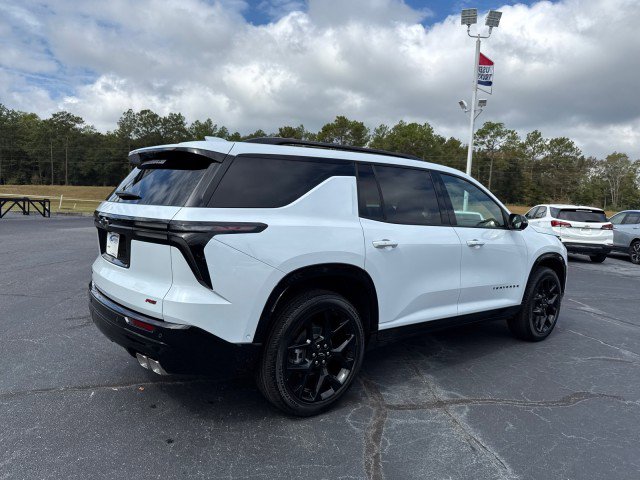 New 2026 Chevrolet Traverse RS image 3