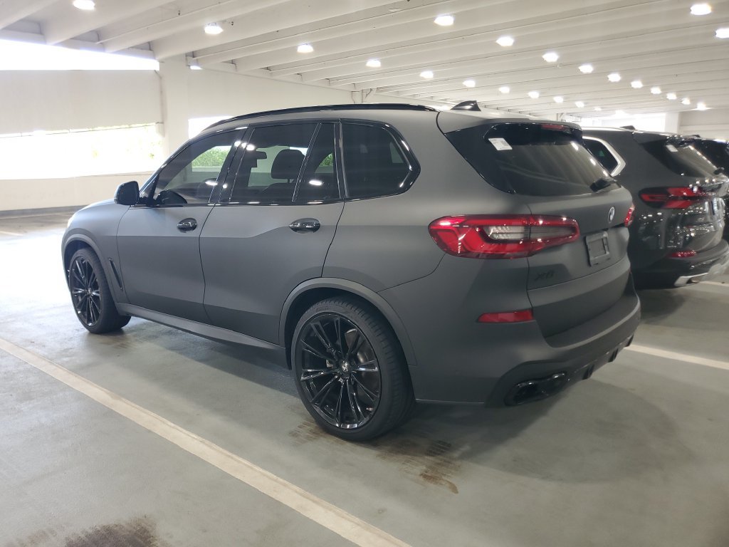 Used 2019 BMW X5 xDrive40i w/ M Sport Package AWD/4WD image 4