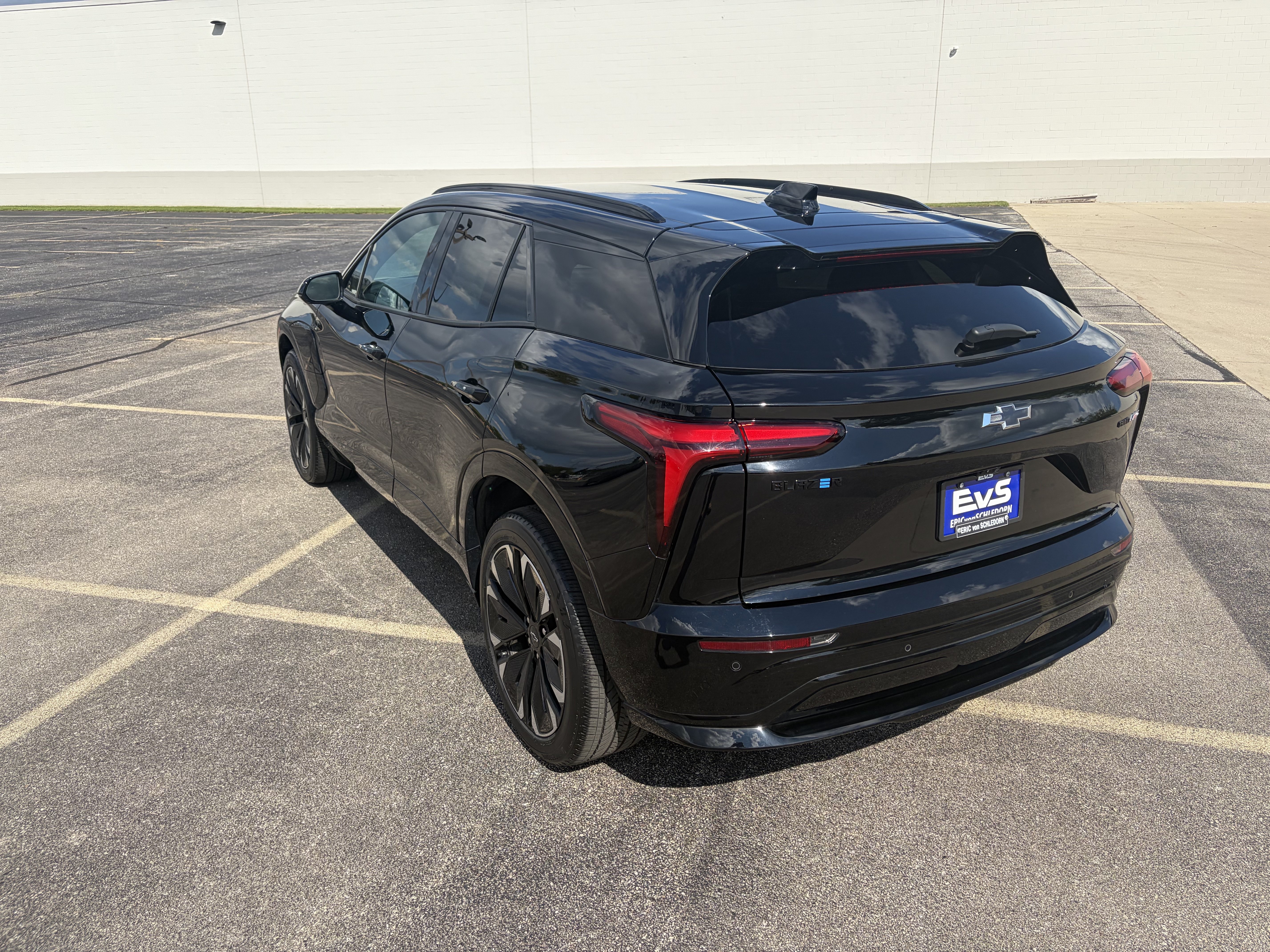 Used 2024 Chevrolet Blazer EV RS AWD/4WD image 4