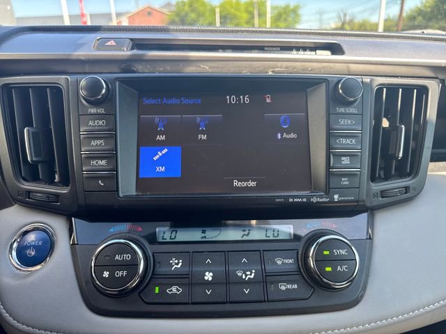 Used 2018 Toyota RAV4 Limited AWD/4WD image 16