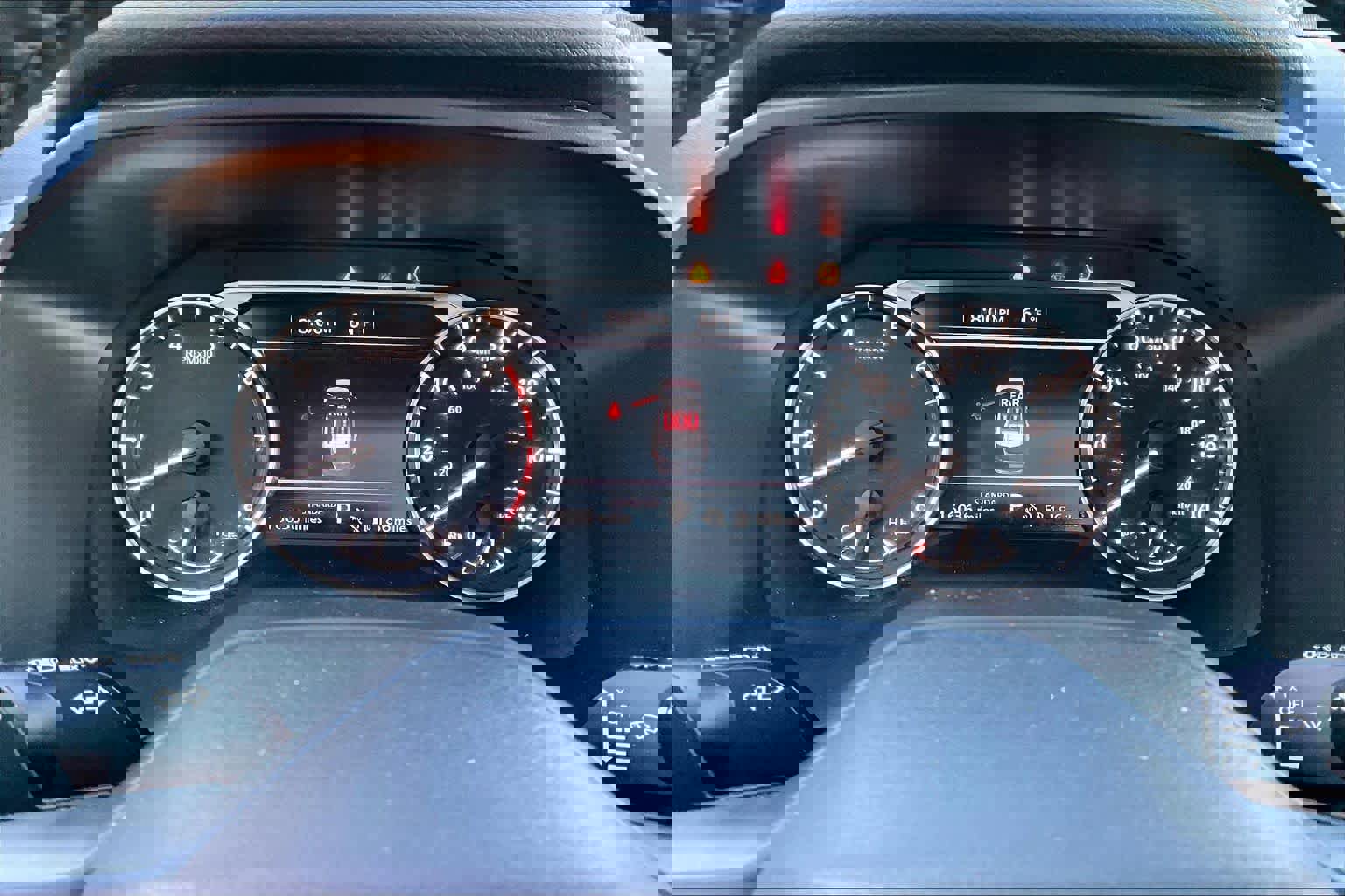 Used 2025 Nissan Rogue SV image 23