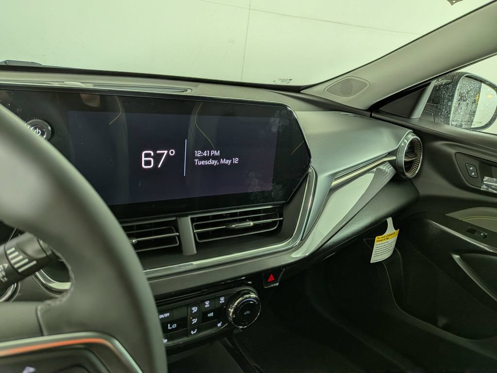 New 2026 Chevrolet Trax ACTIV w/ Driver Confidence Package FWD image 22