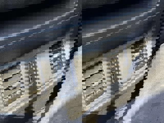 Used 2023 Chevrolet Silverado 1500 LT AWD/4WD image 14