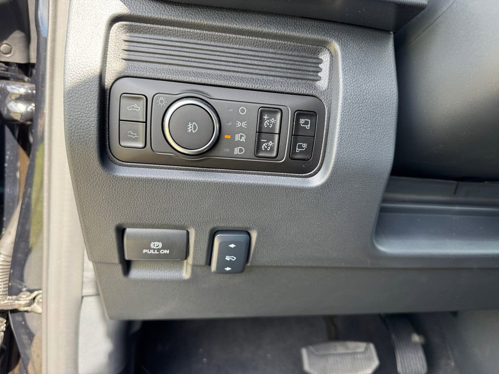 New 2026 Ford F350 Platinum image 26