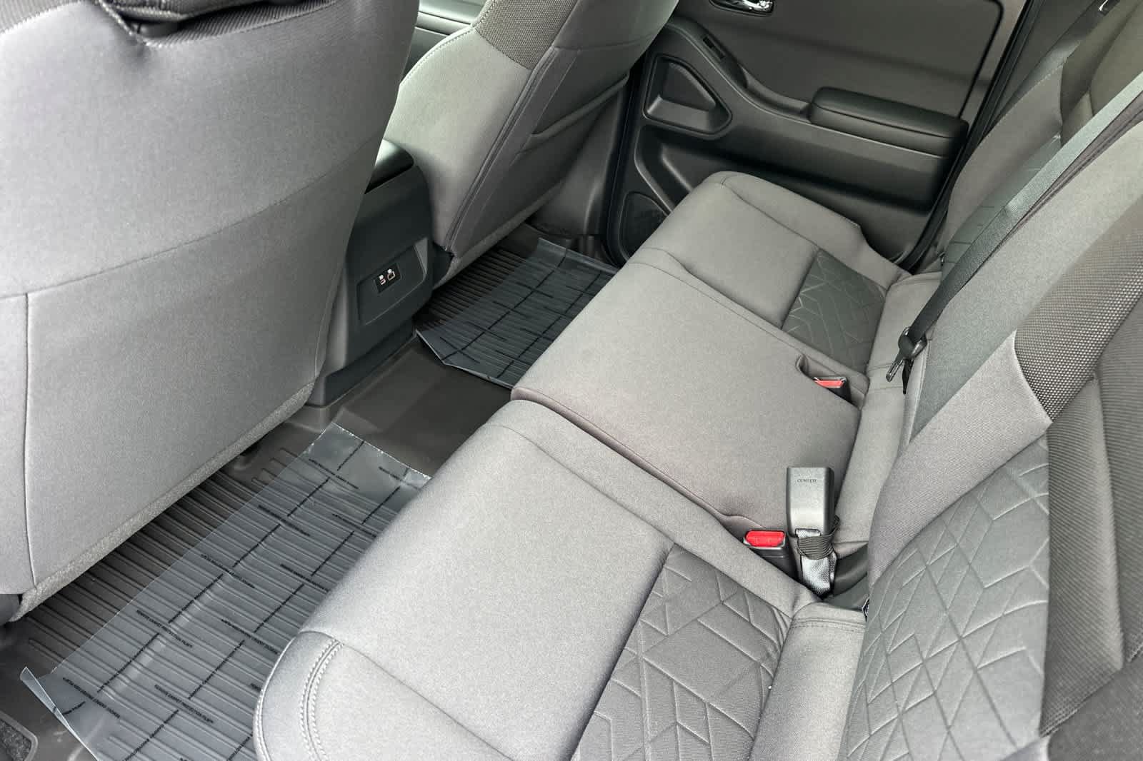 New 2026 Nissan Frontier SV w/ All-Weather Content Package AWD/4WD image 4