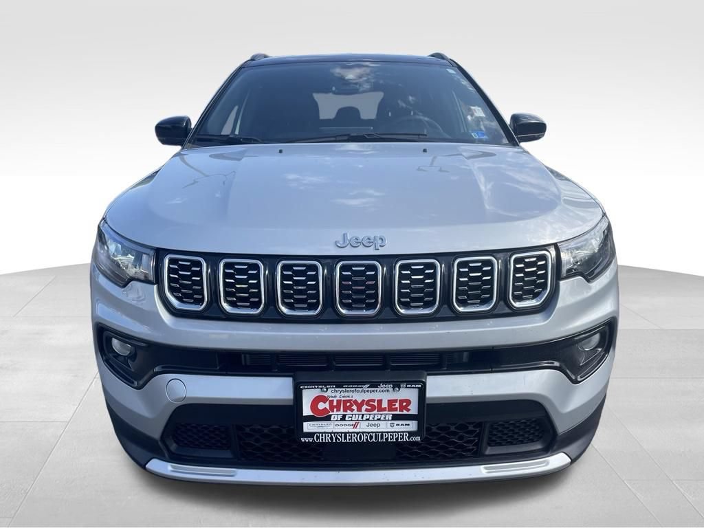 Used 2025 Jeep Compass Limited AWD/4WD image 18