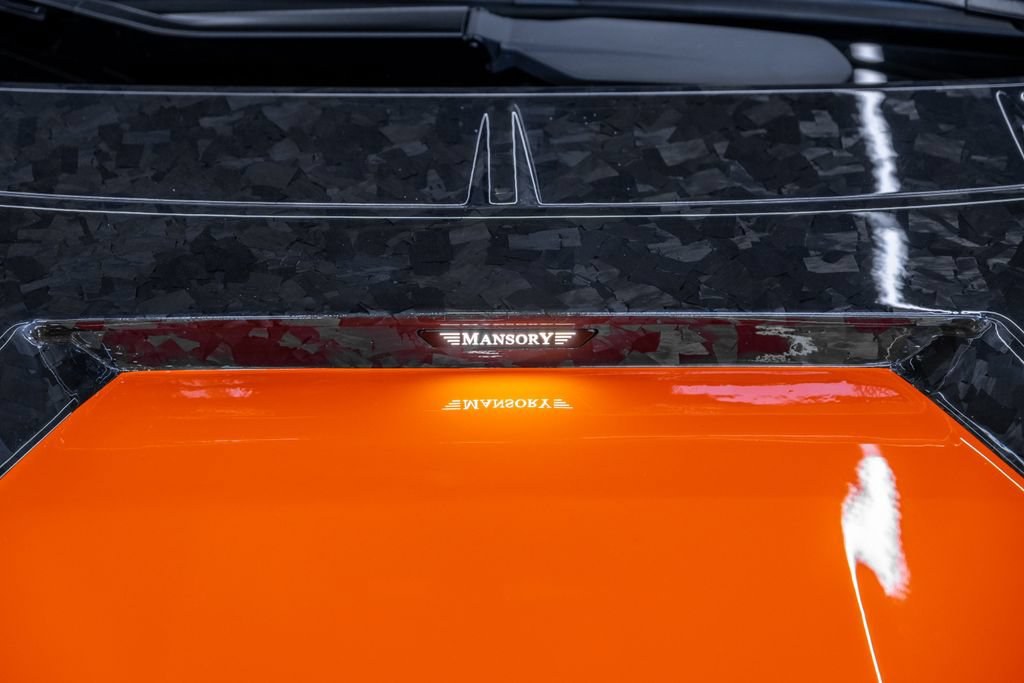 Used 2024 Lamborghini Revuelto AWD/4WD image 30