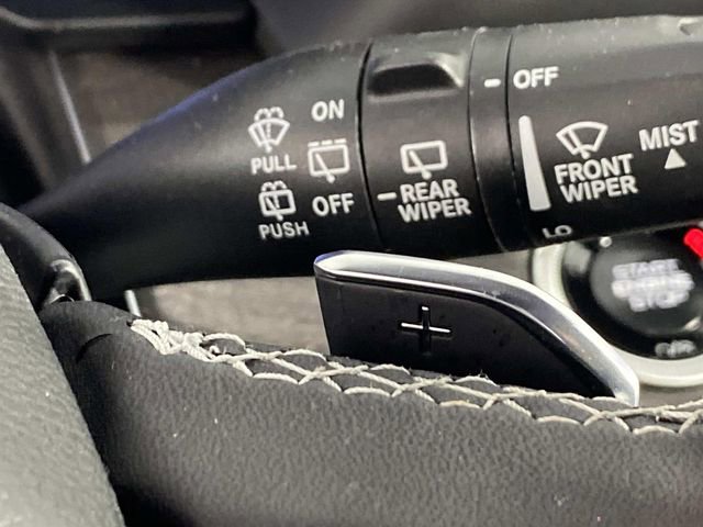 Used 2025 Jeep Grand Cherokee Limited AWD/4WD image 17