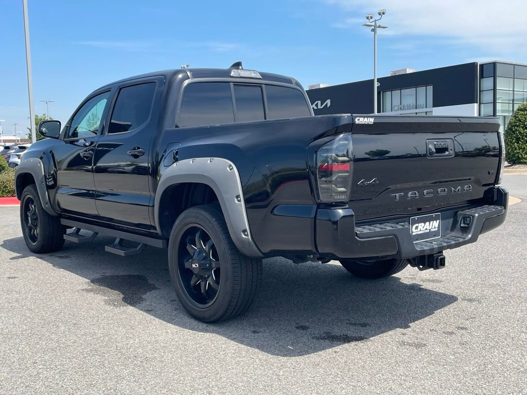 Used 2022 Toyota Tacoma SR image 5