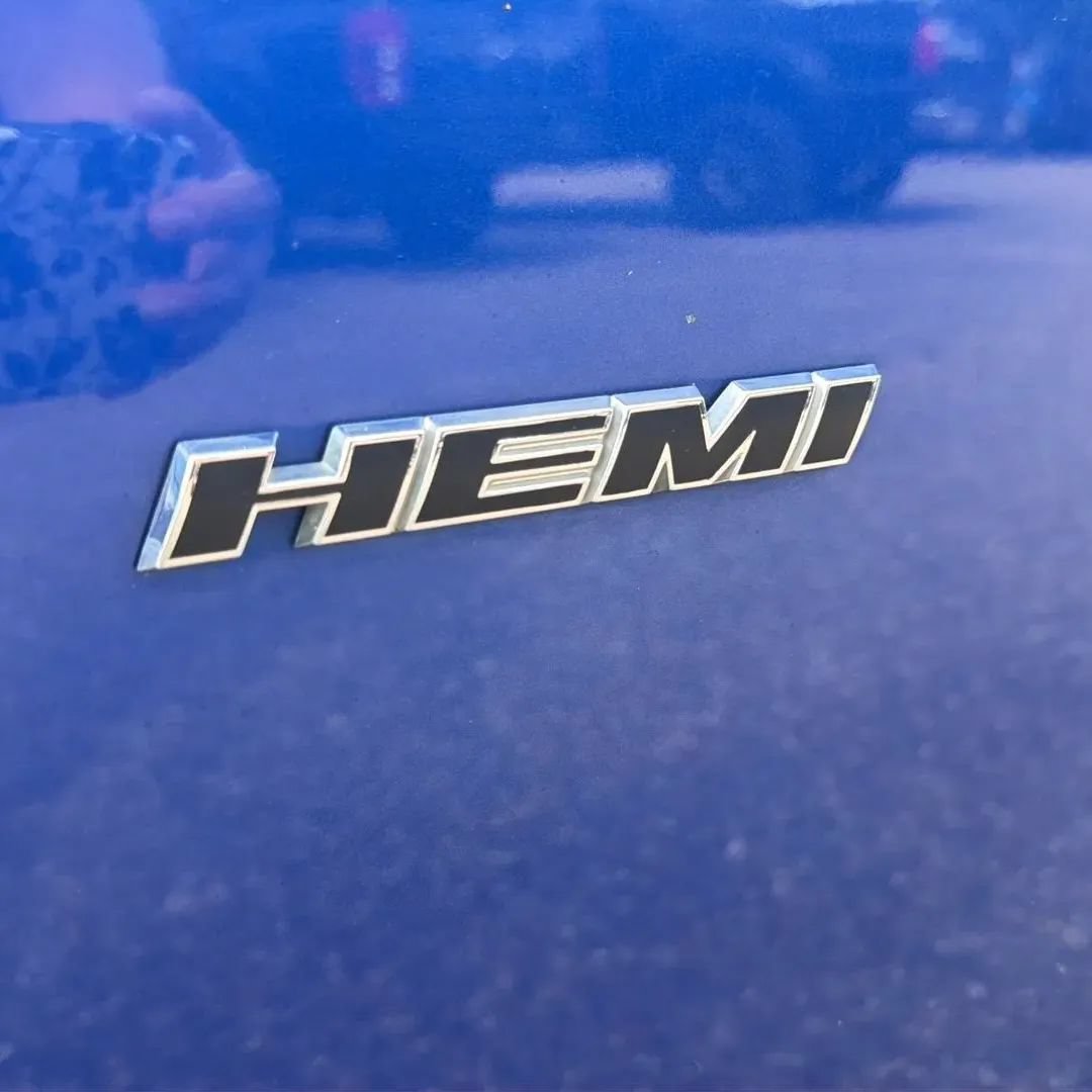 Used 2018 Dodge Challenger R/T Plus RWD image 6