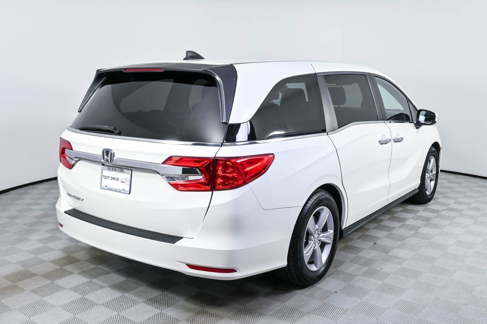 Used 2018 Honda Odyssey EX-L image 26