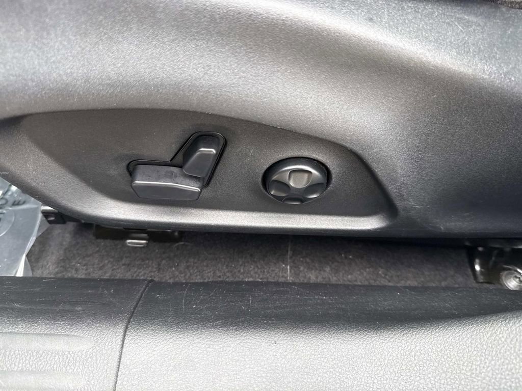 Used 2018 Jeep Compass Altitude w/ Popular Equipment Group image 26