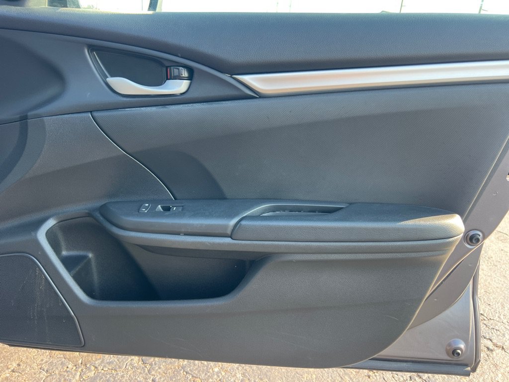 Used 2021 Honda Civic Sport image 17