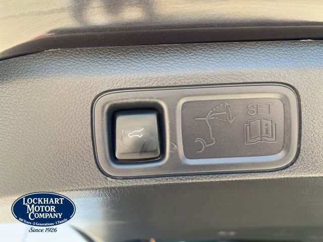 Used 2024 Ford Expedition Max XLT image 22