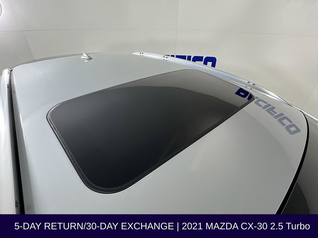 Used 2021 MAZDA CX-30 2.5 Turbo w/ Premium Package image 17