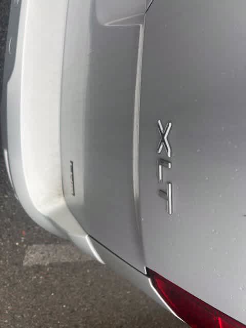 Used 2018 Ford Transit Connect XLT FWD image 7