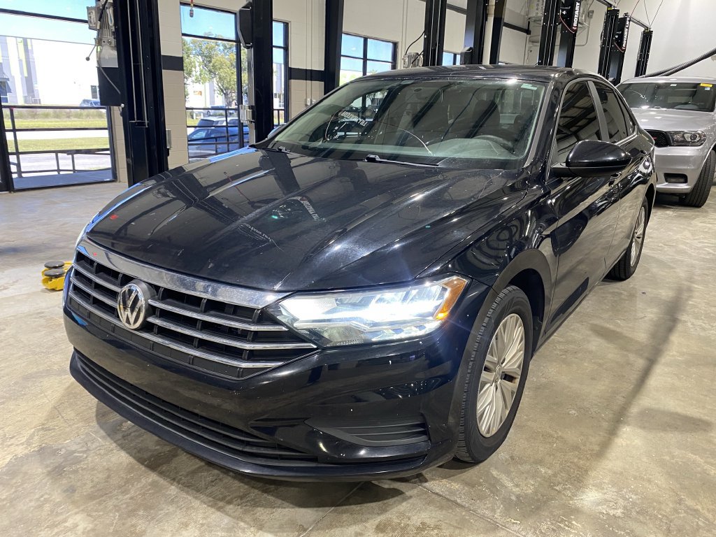 Used 2019 Volkswagen Jetta S w/ Driver Assistance Package FWD image 17