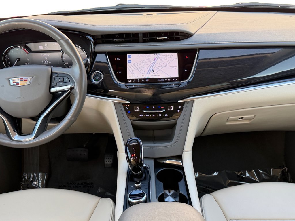 Used 2024 Cadillac XT6 Premium Luxury AWD/4WD image 14